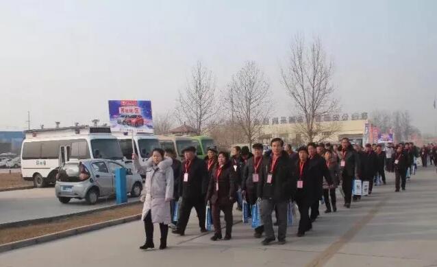 公海彩船6600汽车 “喜迎新春 一人成团，厂家终极大型团购会”圆满落幕