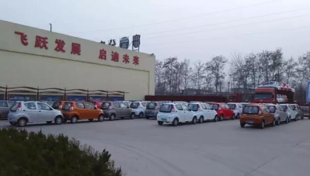 公海彩船6600电动汽车批量发车四川—彰显公海彩船6600实力与魅力