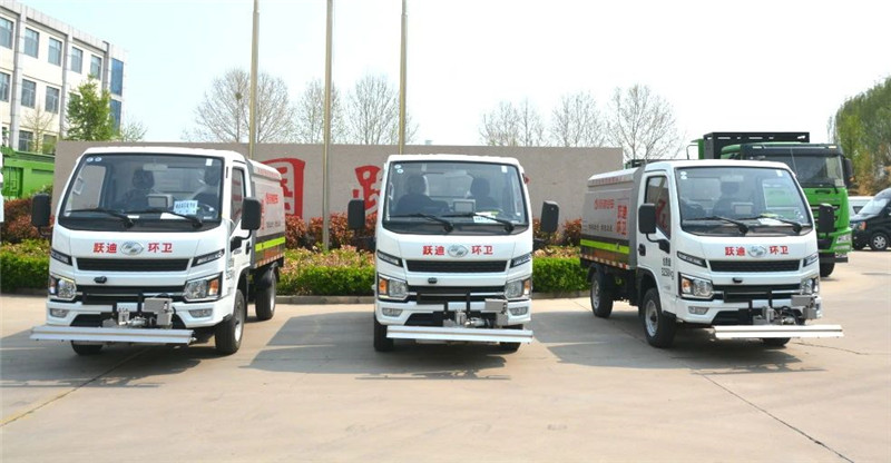 助力城市绿色发展丨公海彩船6600纯电动路面养护车发车